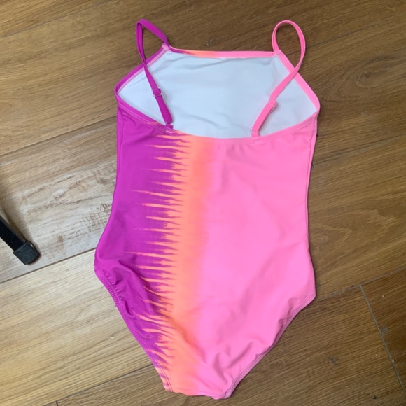 Old Navy Swimsuit - Picture 3 of 4